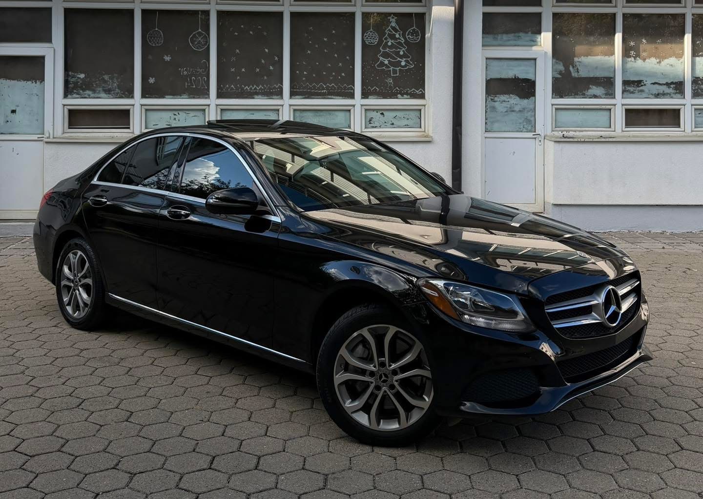 Mercedes-Benz C-Klasa 2.0 – Foto 1