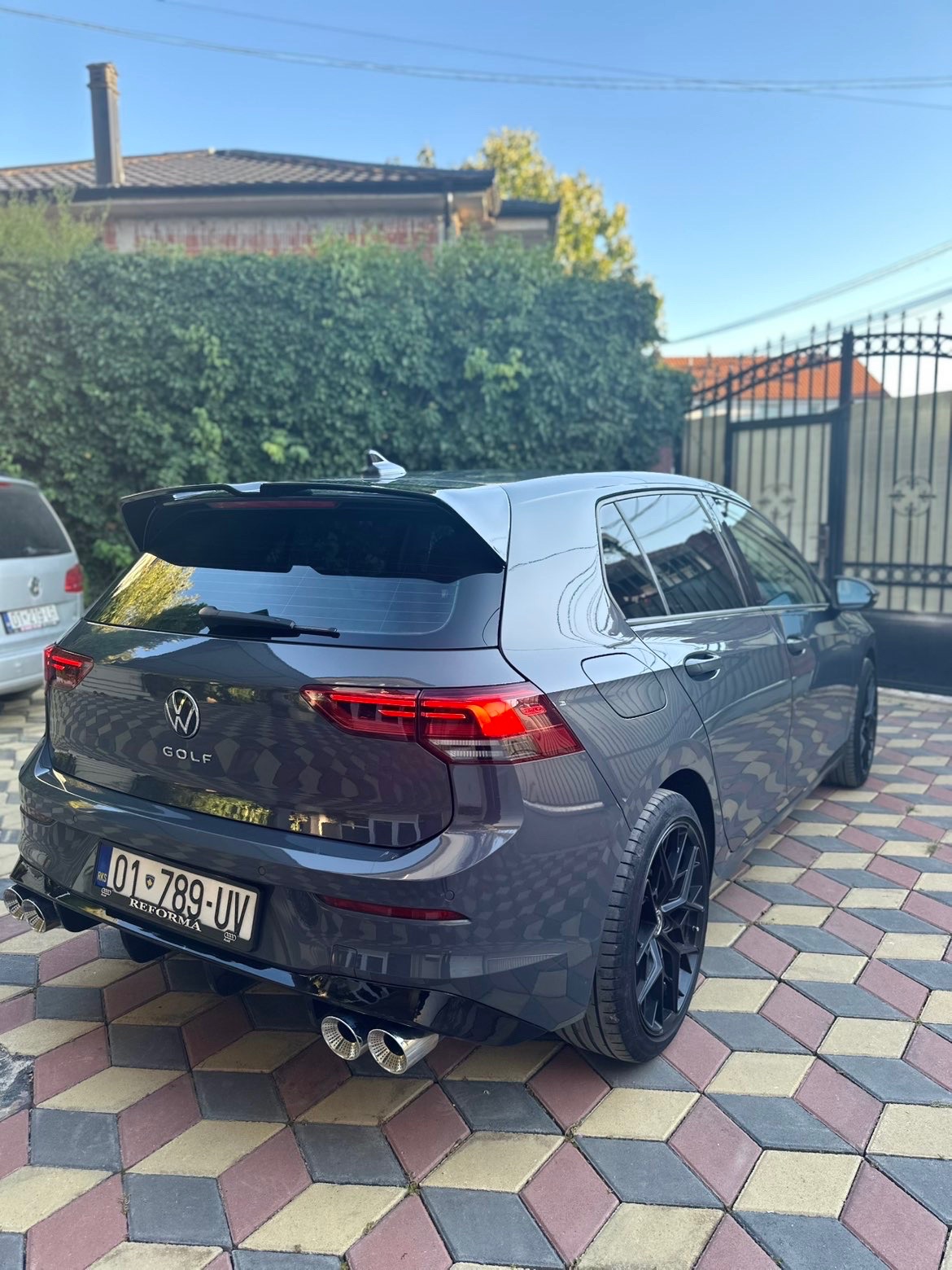 Volkswagen Golf 2.0 TDI – Foto 1