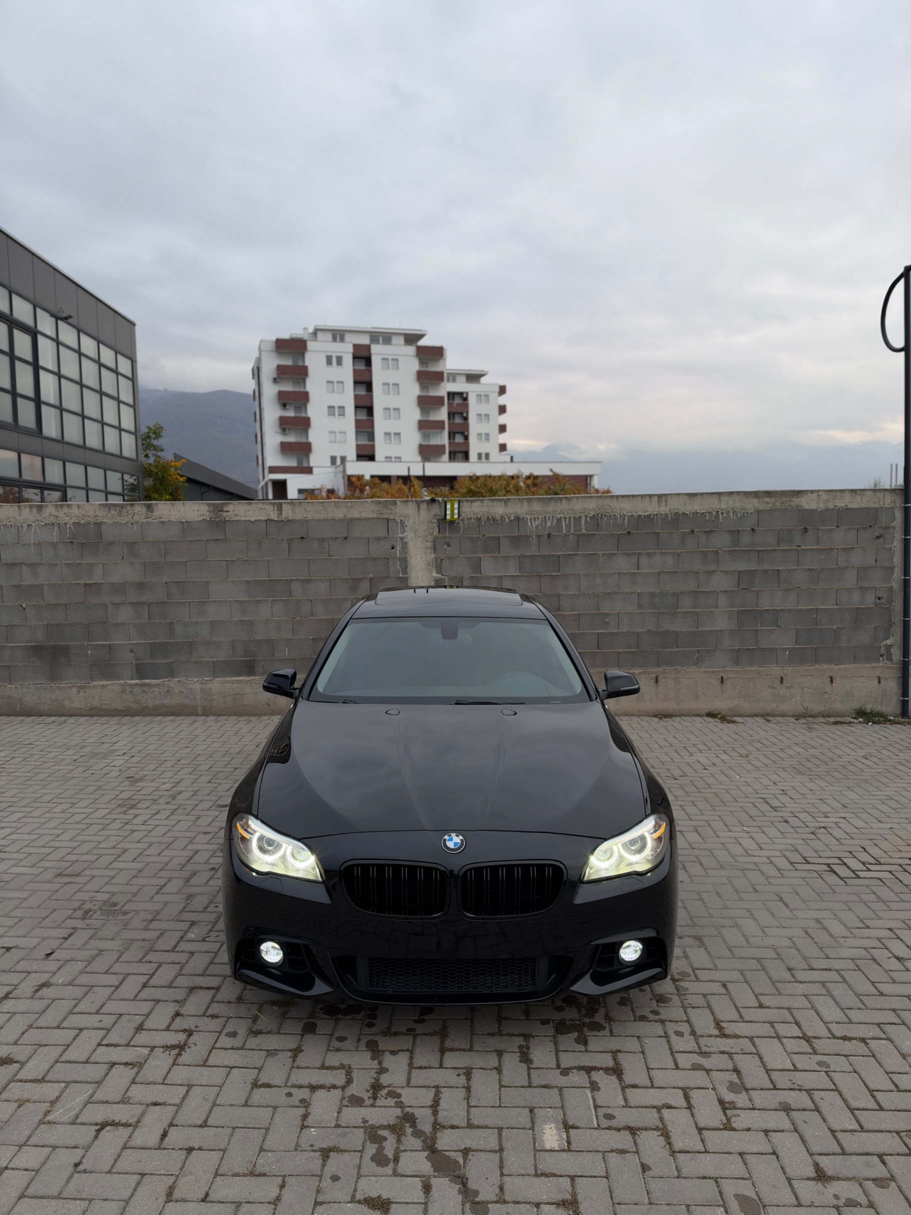 BMW Seria 5 535D - xDrive - Mpaket – Foto 1