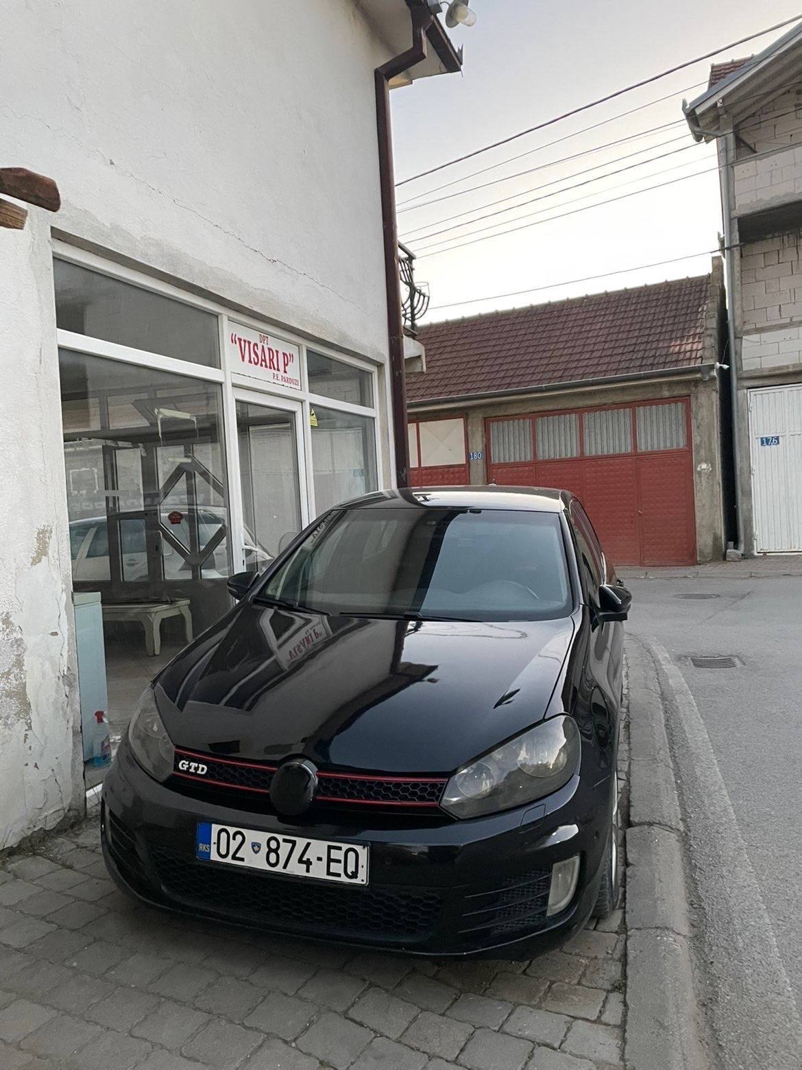 Volkswagen Golf Golf 6 2.0tdi highline 6shpejci manual – Foto 1