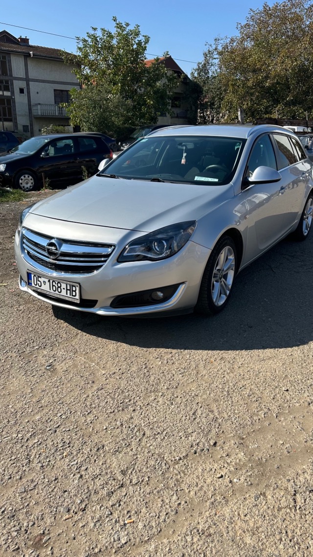 Opel Insignia 2.0