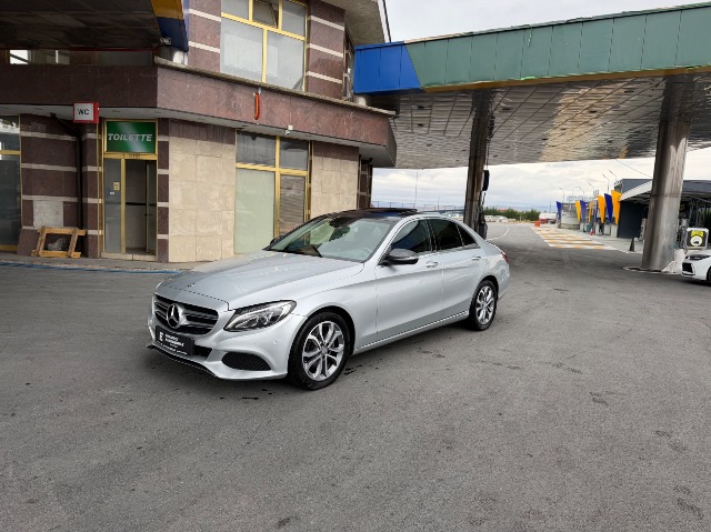 Mercedes-Benz C-Klasa 220 CDi