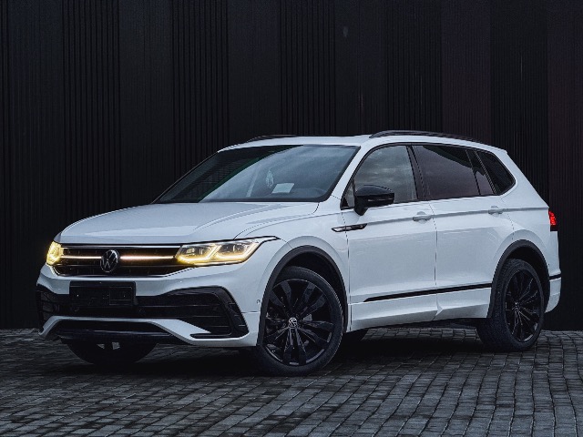 Volkswagen Tiguan 2.0 TDI R-LINE