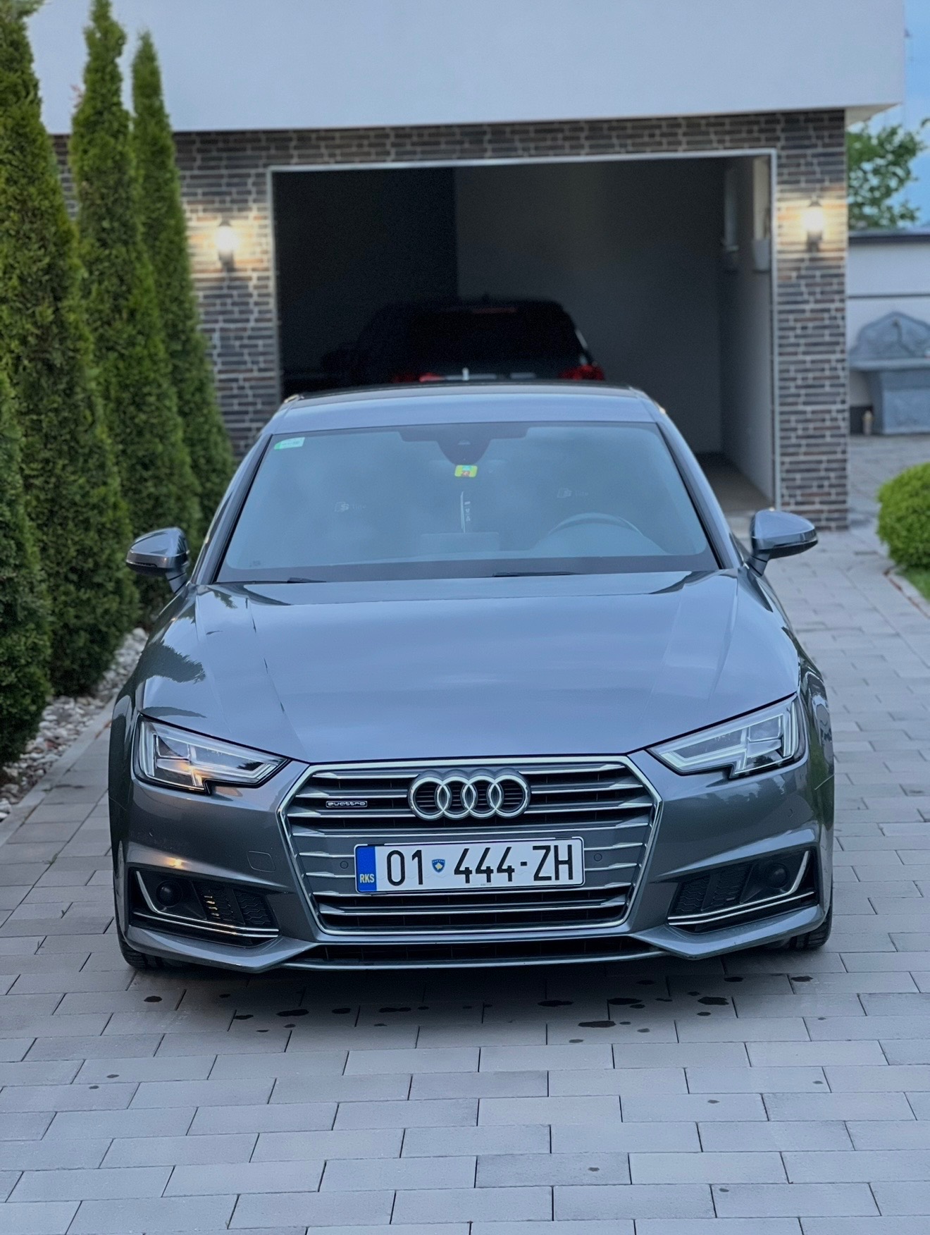 Audi A4 2.0 Tdi S-line – Foto 1