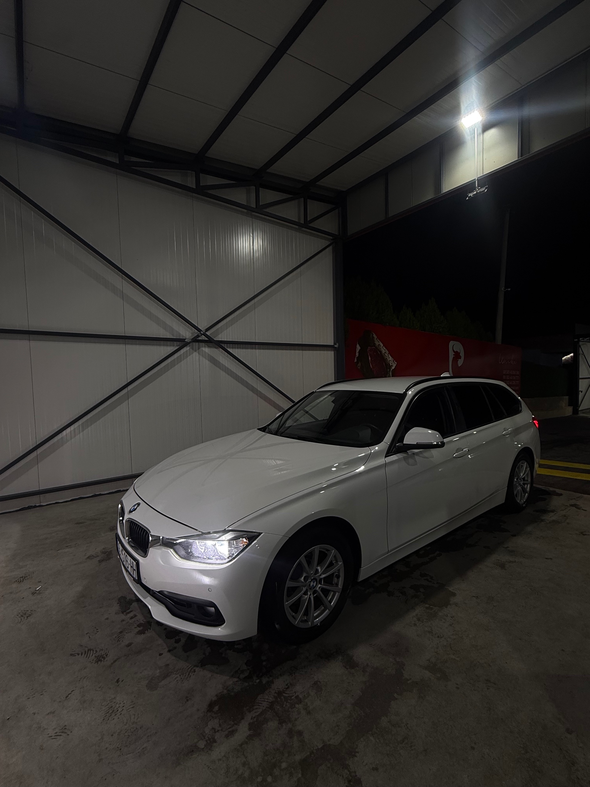 BMW Seria 3 2.0 – Foto 1