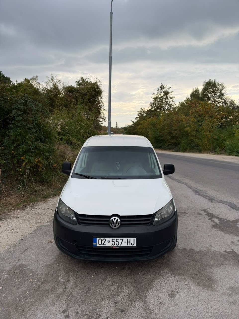 Volkswagen Caddy 1.9 TDI – Foto 1