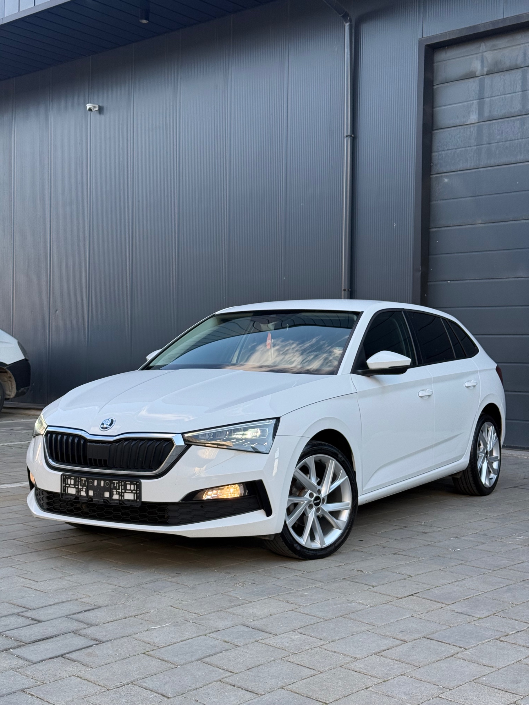 Škoda Scala 1.6 – Foto 1