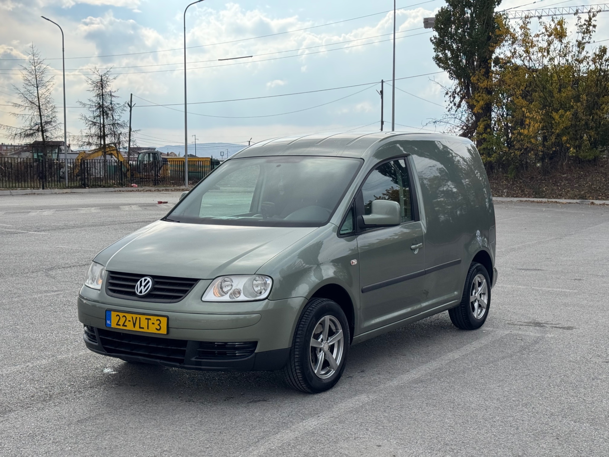 Volkswagen Caddy 1.9 TDI – Foto 1