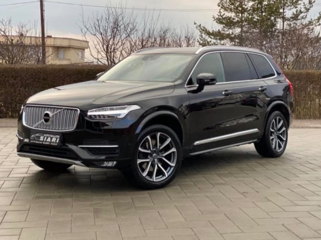 Volvo XC90 2.0 D5 – Foto 1