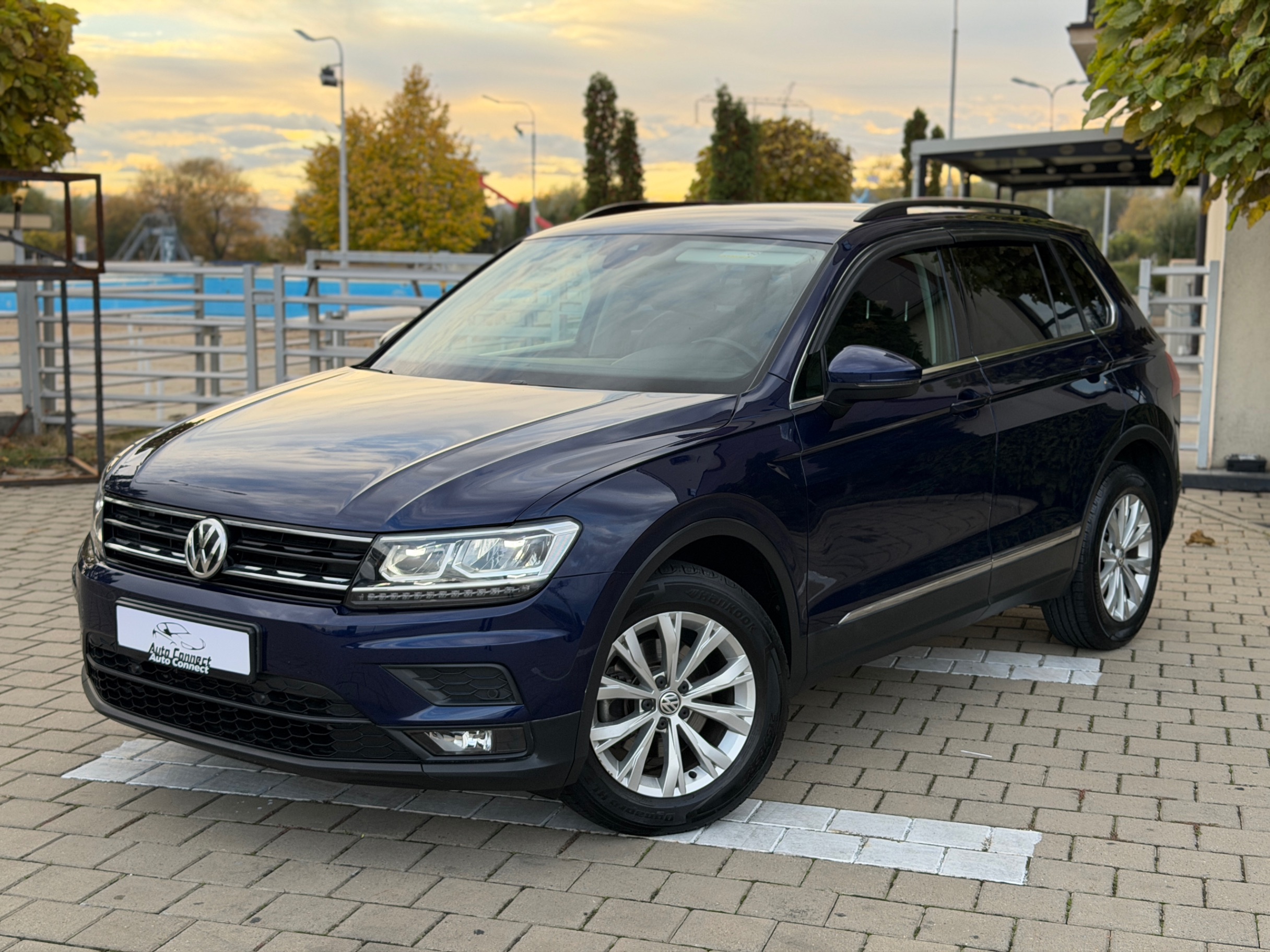Volkswagen Tiguan – Foto 1