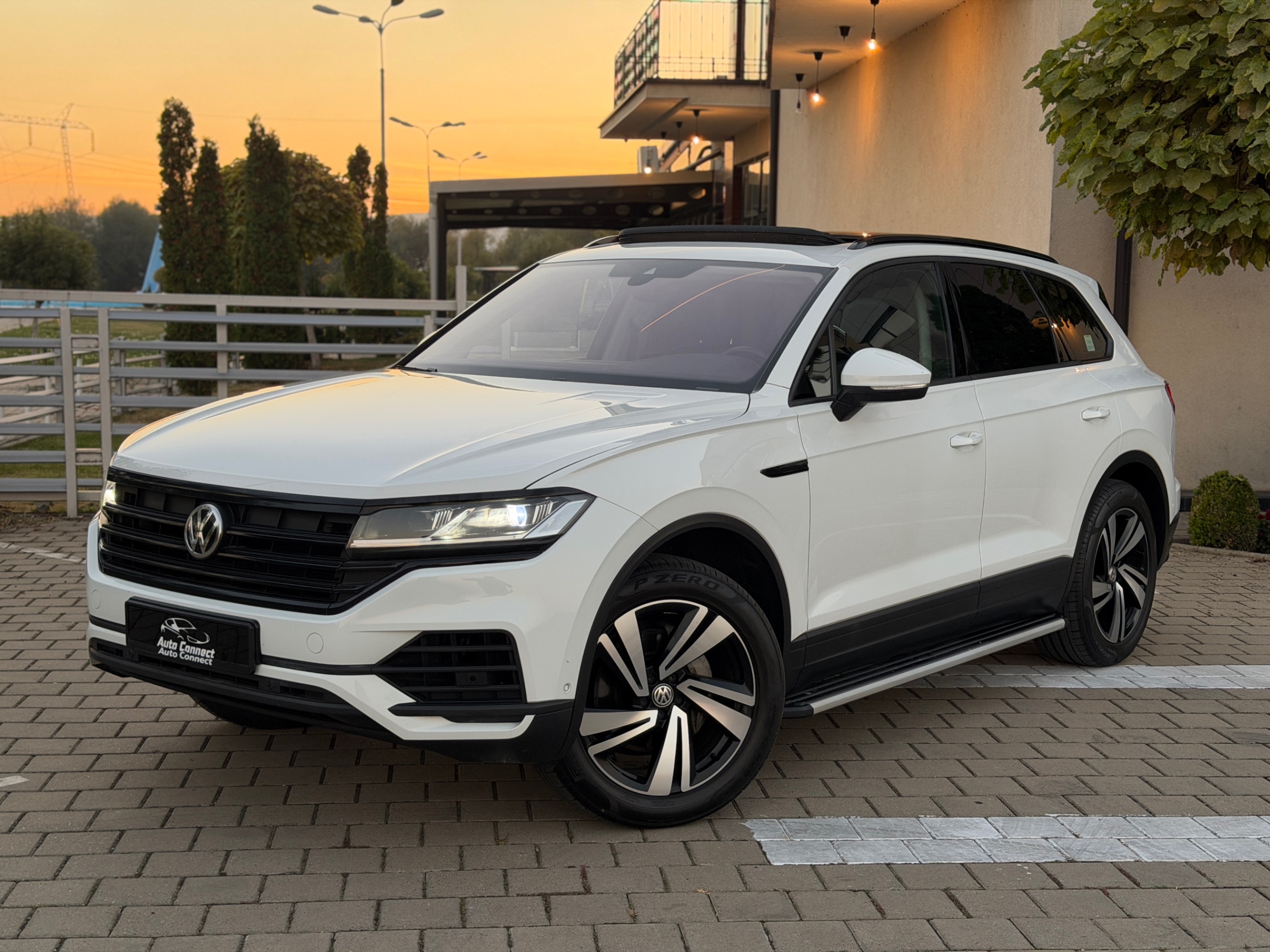 Volkswagen Touareg 3.0Tdi BlackEdition – Foto 1