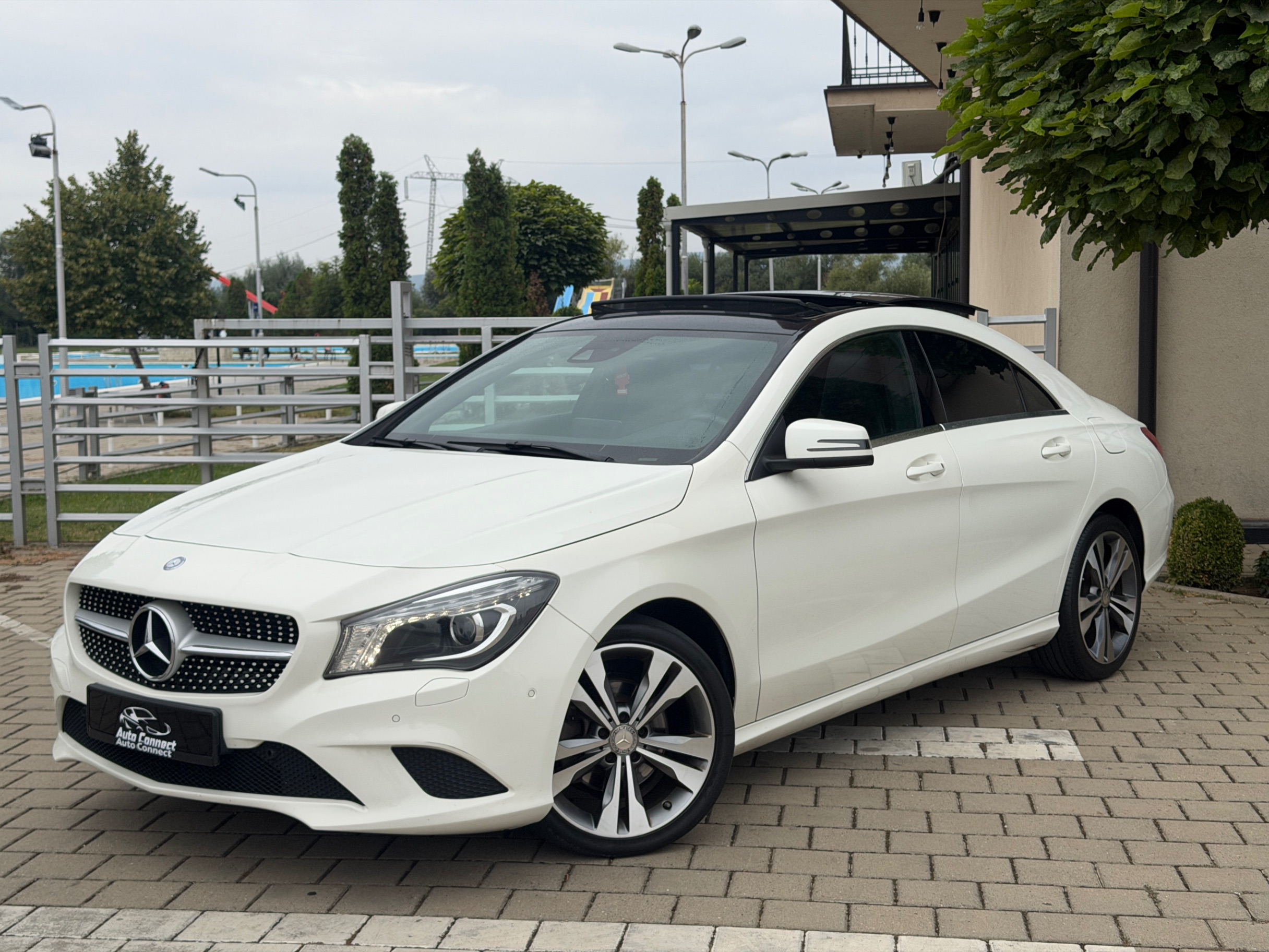 Mercedes-Benz CLA – Foto 1